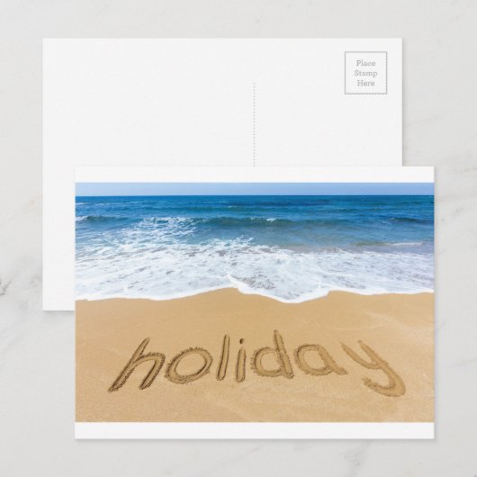 Woord vakantie geschreven in zand op het strand feestdagenkaart (Voorkant / Achterkant)