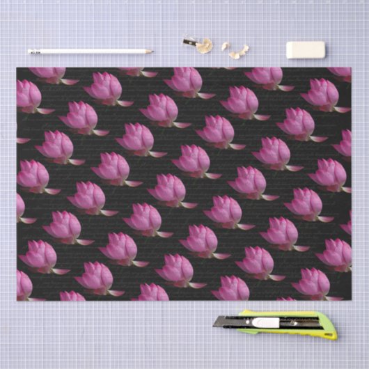 Woorden op Roze Lelies Tissuepapier (Craft)