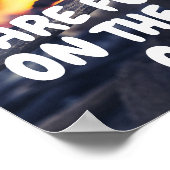 Woorden op vervalst op het aambeeld van de tijd poster (Hoek)