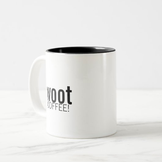 Woot, KOFFIE! Tweekleurige Koffiemok (Voorkant links)
