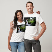 woPoseSeekR091810 T-shirt (Unisex)