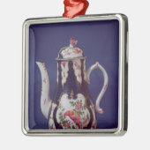 Worcester koffiepot, versierd met vogels metalen ornament (Links)