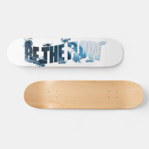 Word de vlot-tekstbrekingsgolf van de vlot persoonlijk skateboard