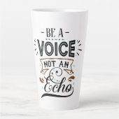 Word een Inspirerend spraakkunst Latte Mok (Voorkant)