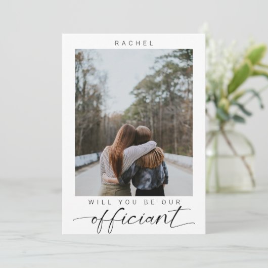 Word jij onze Officiant Minimal Photo Modern? Kaart (Staand voorkant)