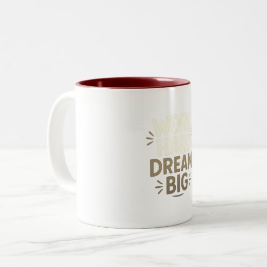 Work Hard Dream Grote Mok – Motivatie koffiebeker (Voorkant links)