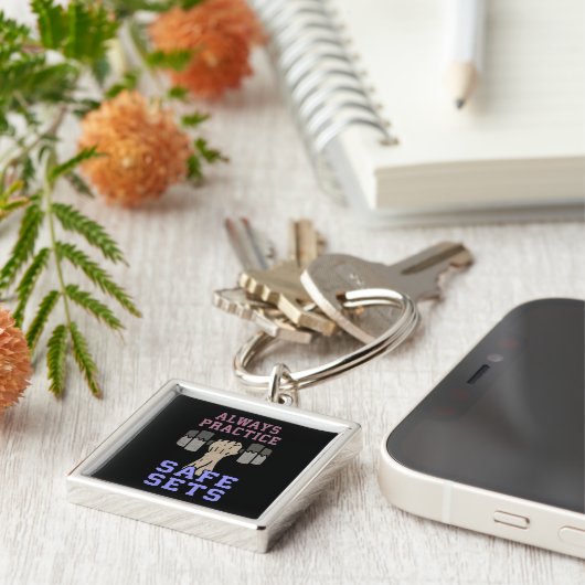 Workout Humor - oefen veilige sets - Novelty Gym Sleutelhanger (Zijkant)