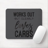 Works Out But Clearly Loves Carbs Funny Workout Mo Muismat (Met muis)