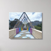 World2Celebrate: Dolores Rainbow Canvas Afdruk (Voorkant)