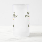 World Champion Dad Beer Mok (Center)