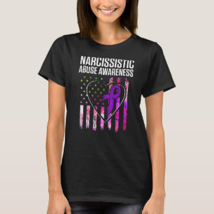 World Narcissistic Abuse Awareness Heart Flag Surv T-shirt