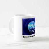 World News, 60 Koffiemok (Voorkant links)