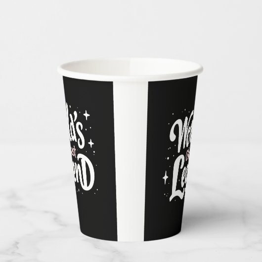 World’s Okayest Legend beroemd gemaakt door Funny  Papieren Bekers (Links)