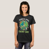 World Save Nature Oceans Day Peace Everyday Earth  T-shirt (Voorkant volledig)
