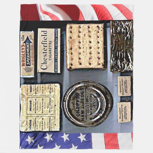 WORLD WAR II C-RATIONS FLEECE DEKEN (Voorkant)