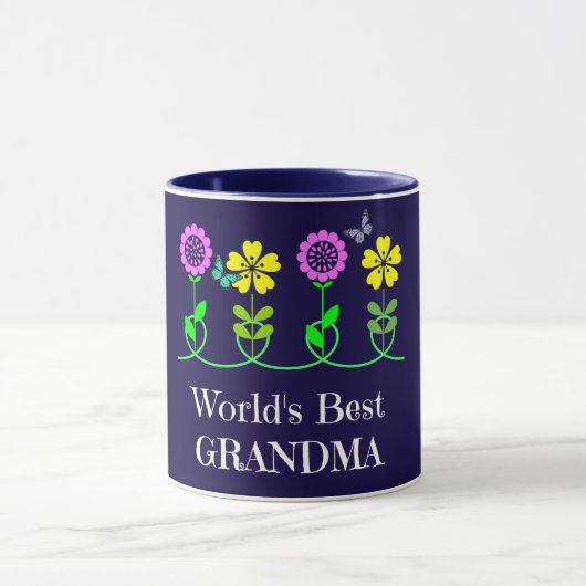 World's Best Grandma, Mok (Midden)