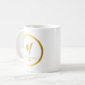 Worlds Okayest Golfer Gold Monogram Koffiemok (Voorkant links)