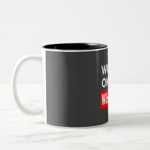 Worlds okayest Wharton Tweekleurige Koffiemok