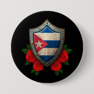Worn Cuban Flag Shield met Red Roses Ronde Button 7,6 Cm