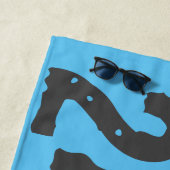 Worn out and scratched text Workout 247365 blue Strandlaken (In situ)