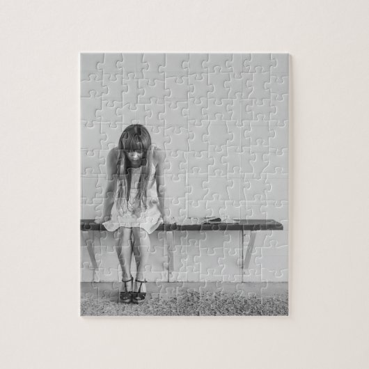 Worried Girl Legpuzzel (Verticaal)