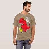 Worst DJ Ever Funny Red Dinosaur T-shirt (Voorkant volledig)