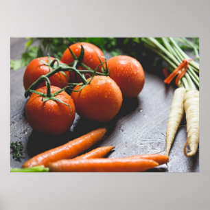 Wortelen en tomaten Plantaardige fotografie Poster