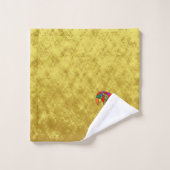 Wortelen in gele rode, groene goudfolie bad handdoek (Wasdoekje)