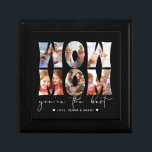 Wow mam Quote Modern Black 6 Foto Collage Cadeaudoosje<br><div class="desc">Deze Moederdag inspireerde de doos van de de cadeauenkast van de douanefoto kenmerkt zes foto's die de woordkunst, "WOW MOM"en hieronder in hand geschreven moderne witte manuscripttypografie het "u bent het beste"met gepersonaliseerde namen om te ondertekenen dat door harten op een zwarte achtergrond wordt erkend. Show je moeder dat je...</div>