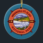Wrangell St Elias National Park Retro Compass Keramisch Ornament<br><div class="desc">Wrangell - St. Elias ontwerp vectorillustratie. Het park is het grootste nationale park in Amerika en is even groot als het nationale park Yellowstone,  het nationale park Yosemite en Zwitserland samen.</div>