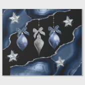 Wrappen met kerstblauw/zilver papier (Vlak)