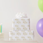 Wrapping Paper - Miss to Mrs Gold Cadeaupapier<br><div class="desc">Fun wrapping paper met Miss to Mrs. text,  gebruik als inpakpapier,  tafelblad,  wanddecoraties enz. Verander tekst en/of achtergrondkleuren om aan uw behoeften te voldoen.</div>