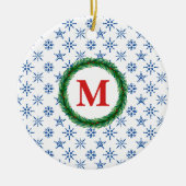 Wreater Monogram Jouw naam Blue Snowflakes White Keramisch Ornament (Voorkant)