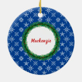 Wreater Monogram Jouw naam White Snowflakes Blue Keramisch Ornament (Achterkant)