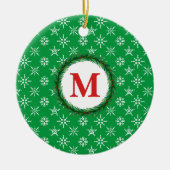 Wreater Monogram Jouw naam White Snowflakes Green Keramisch Ornament (Voorkant)