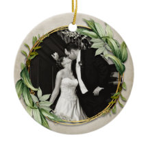 Wreath Newly Wed Photo