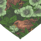 Wren en hellebore op donkergroen korte tafelloper (Hoek)