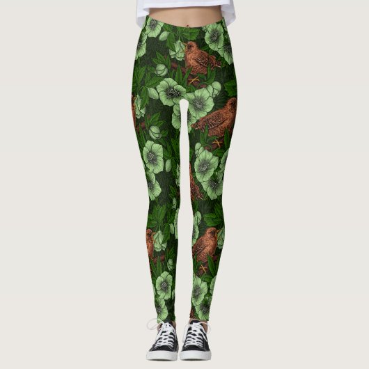 Wren en hellebore op donkergroen leggings (Voorkant)