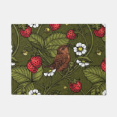 Wrens en aardbeien op donkergroen deurmat (Voorkant)