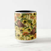 Wrens en bloemetjes op bord geel mok (Midden)