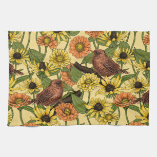 Wrens en bloemetjes op bord geel theedoek