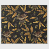 Wrens en eikels op zwart cadeaupapier (Vlak)