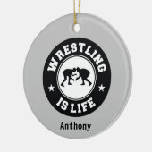 Wrestatie is het leven met Kerstmis Keramisch Ornament (Links)