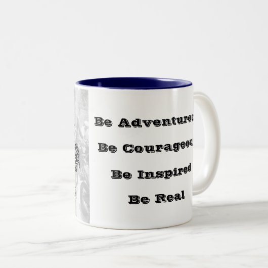 WRWR-Mok Tweekleurige Koffiemok (Voorkant rechts)