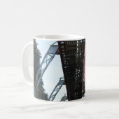 Wuppertal drijvende trein/Wuppertaler Schwebebahn Koffiemok (Voorkant links)