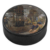 WW1 1918 Vrouwen werken bij een Munitie fabriek Hockey Puck (3/4)