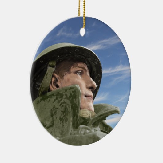 WW1 Soldaat in Helmet en Timpische munt Keramisch Ornament (Rechts)