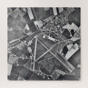 WW2 Airbase Jigzaag, uitdagend Legpuzzel