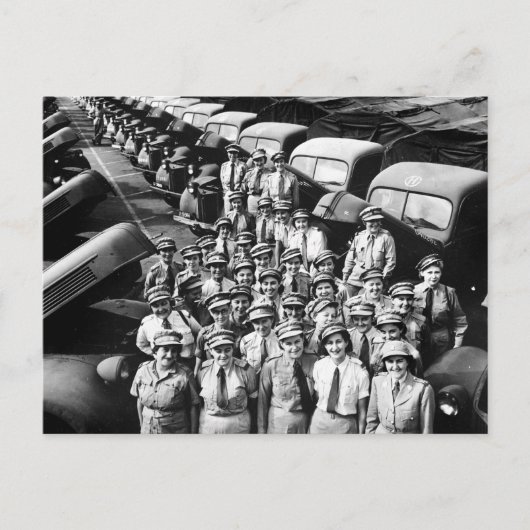 WW2 Vrachtwagendames, jaren '40 Briefkaart (Voorkant)