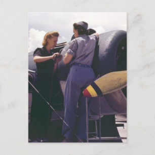 WW2 Vrouwelijke luchtvaartapparatuur Briefkaart